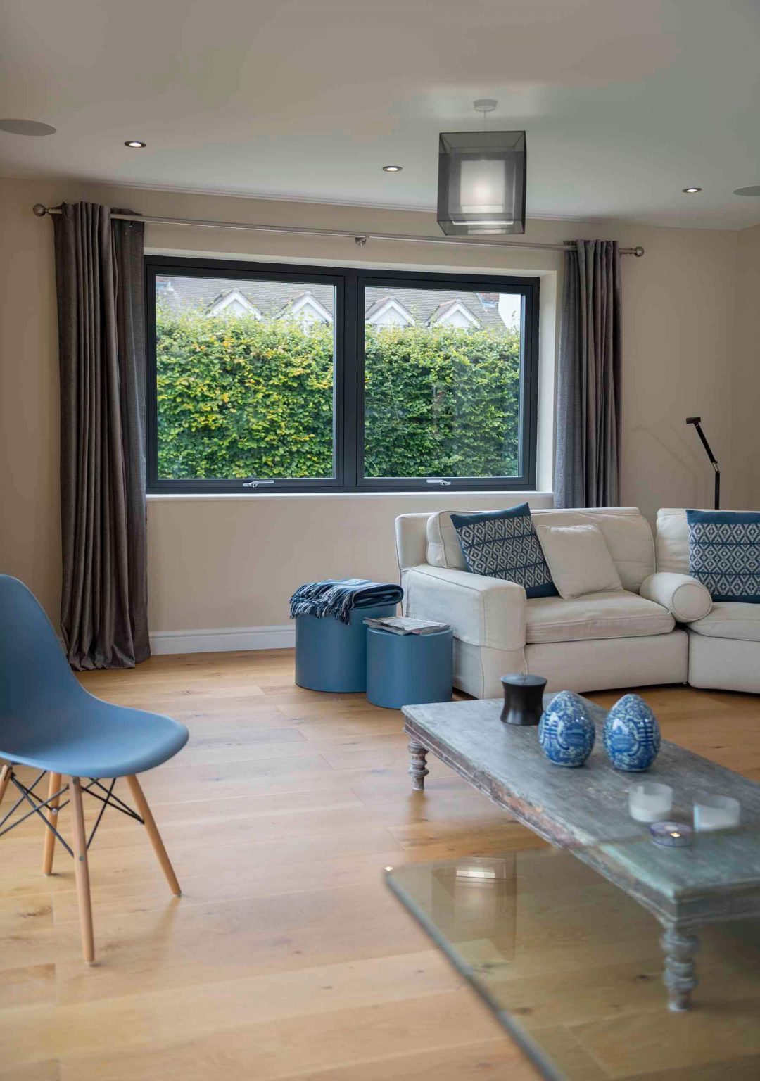 Black Residence 7 window